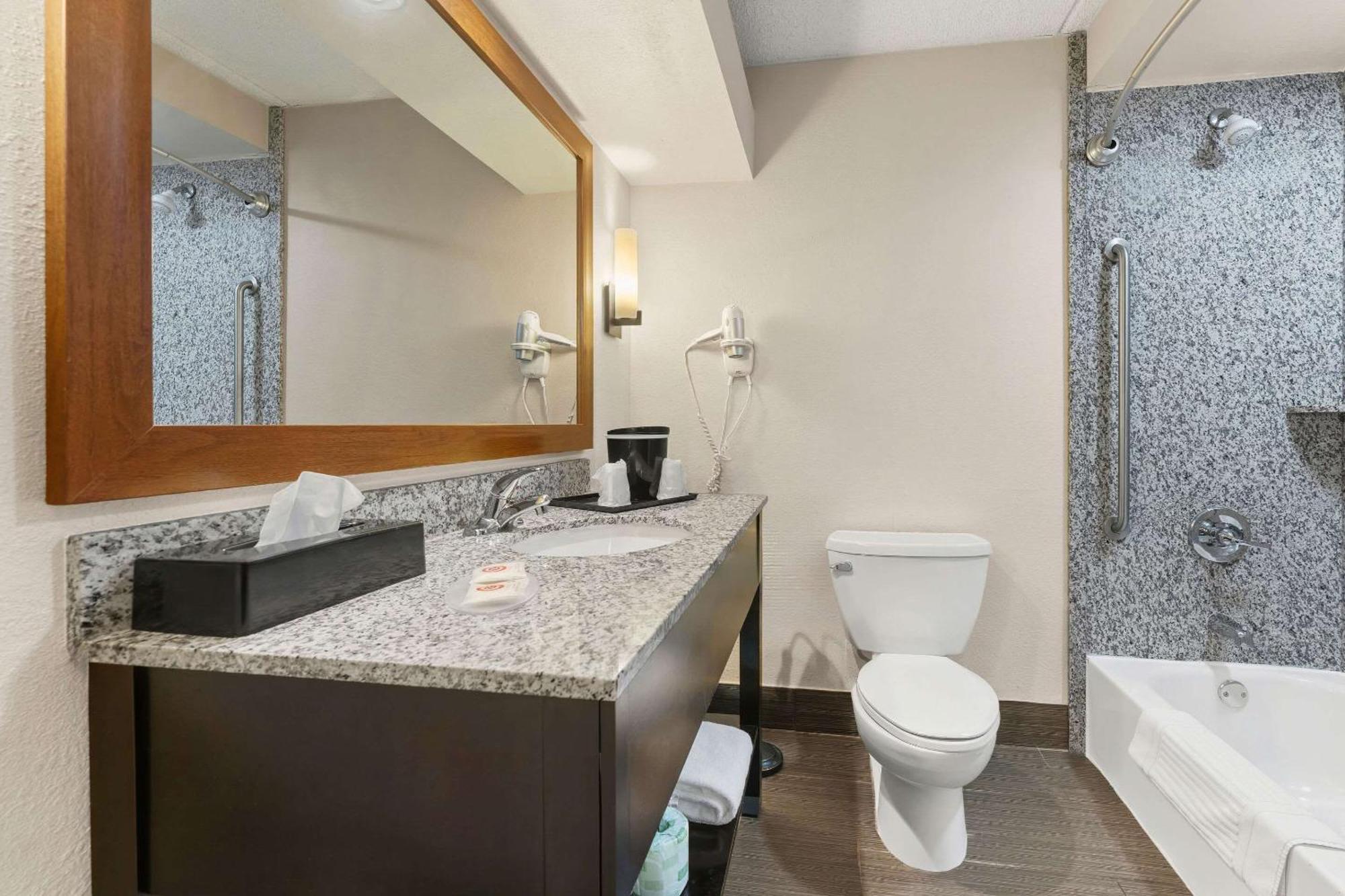 Comfort Inn Lehigh Valley West Fogelsville Eksteriør bilde