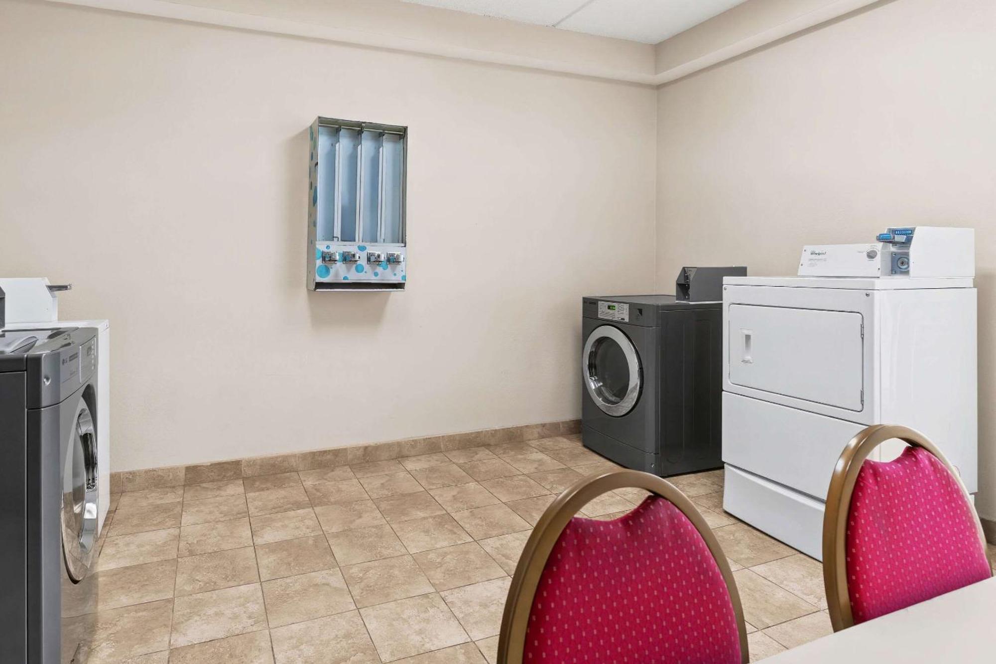 Comfort Inn Lehigh Valley West Fogelsville Eksteriør bilde